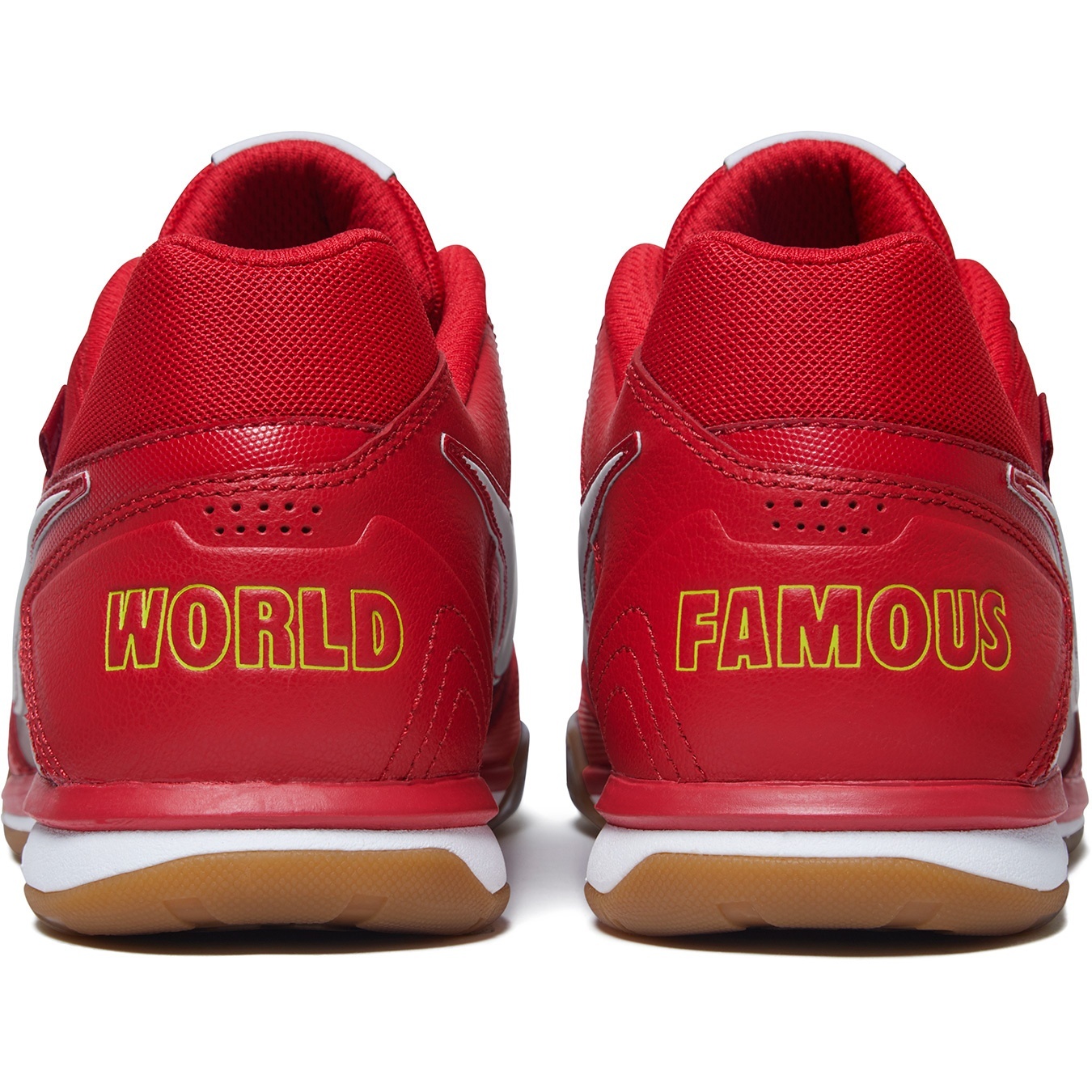 Supreme®/Nike SB Gato view 2